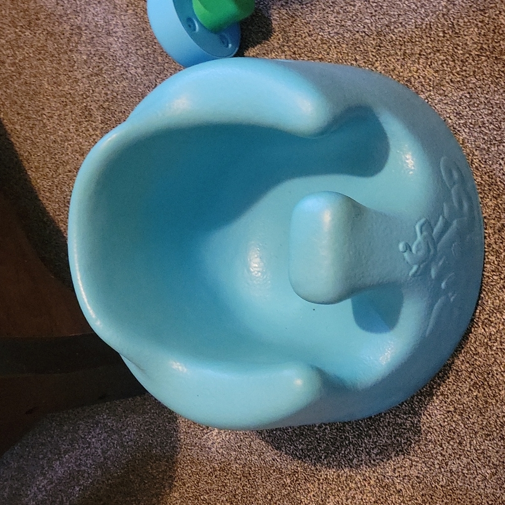 Bumbo Sitter
